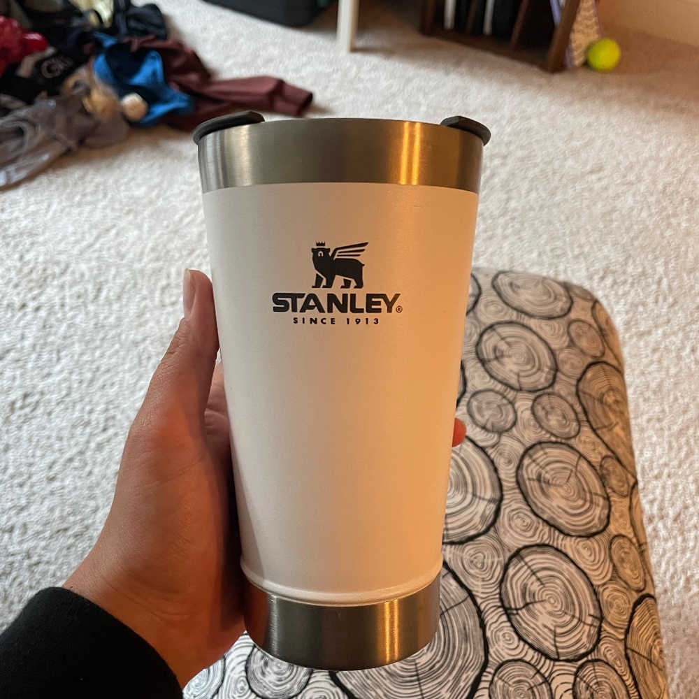 stanley beer pint
